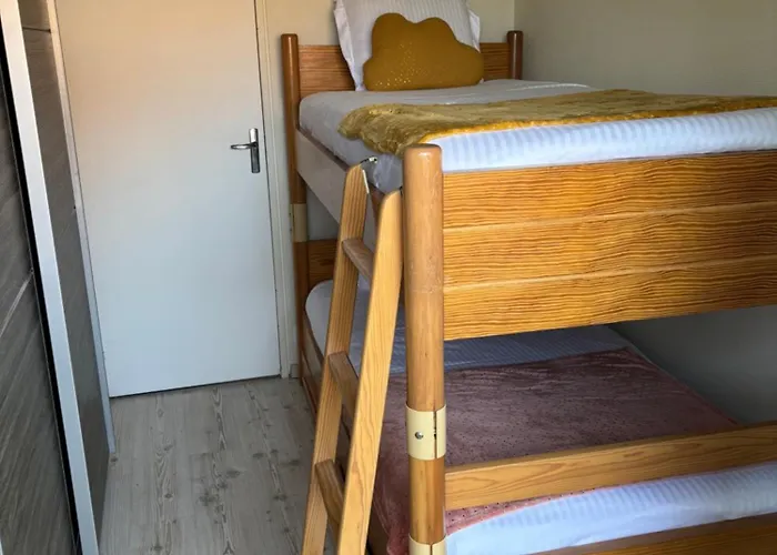 Lumineux A 5 Min De La Кабур