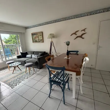 Lumineux A 5 Min De La شقة